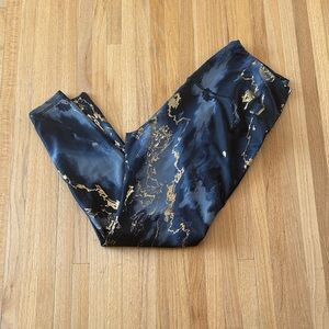 Old Navy Black Leggings with Gold Marble Print